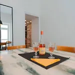 Modern Stylish 2 Bedroom 부다페스트