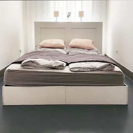 아파트 Modern Stylish 2 Bedroom