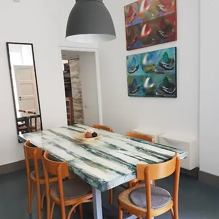 Modern Stylish 2 Bedroom * بودابست